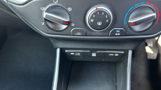 Hyundai i20 1.0T GDi 48V MHD SE Connect 5dr Petrol Hatchback